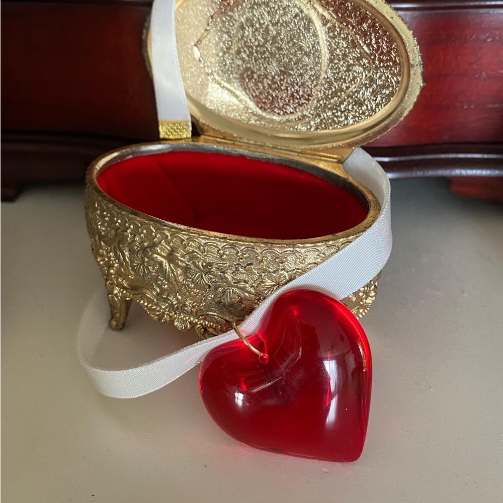 Coquette Large Red Glass Heart Necklace